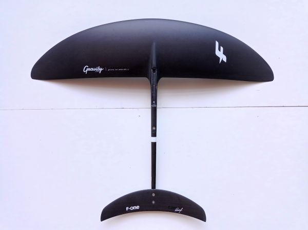 Gravity 2200 Carbon