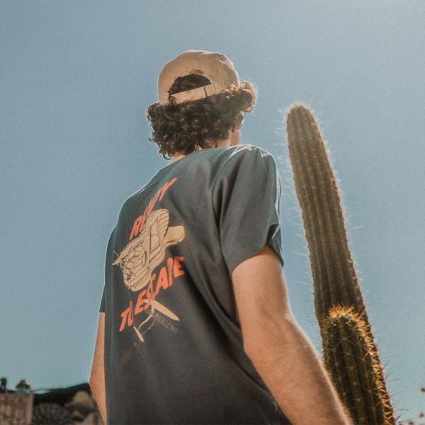 T-shirt Férfi Escape2025
