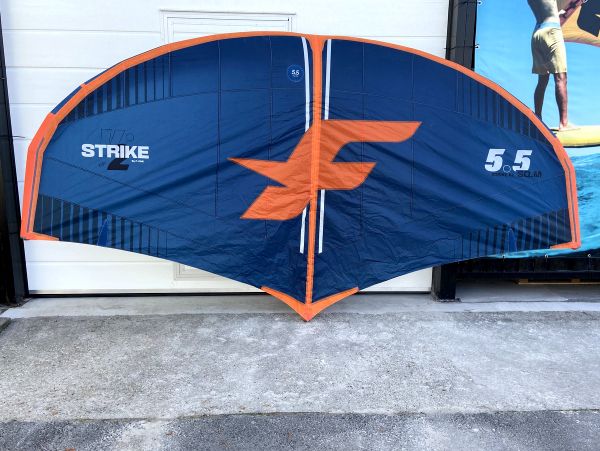 Strike V2 5.5 m2 H.B 2022