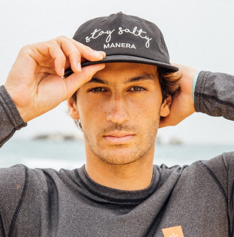 https://www.surfstation.hu/utcai-ruhazat/sapkak/