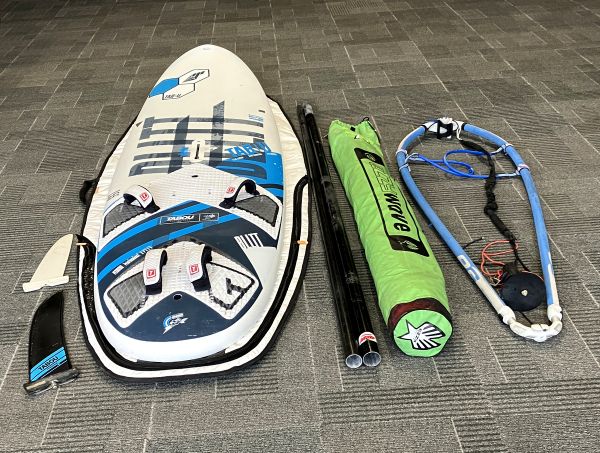 Bullitt 155L komplett használt windsurf