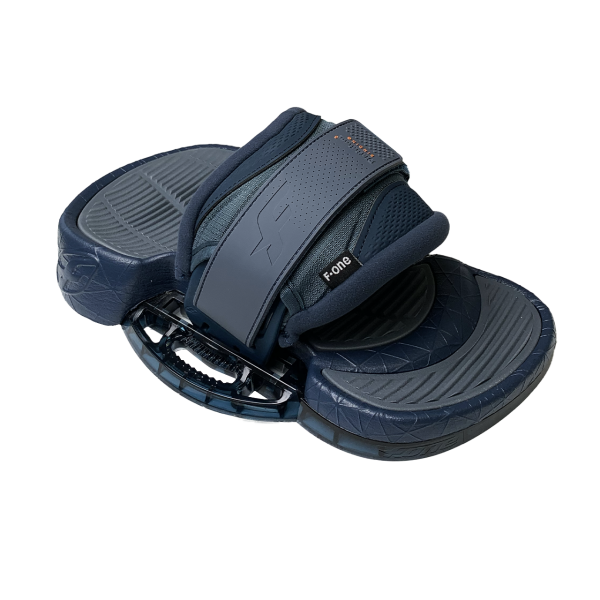 PLATINIUM3 kötés 2025