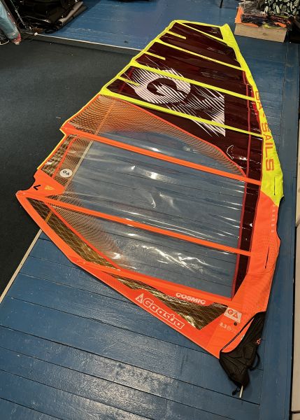 Cosmic 8.3 Használt Windsurf Vitorla