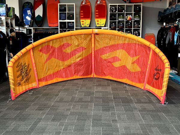 Bandit S 2020 10m2 (En.) kite only