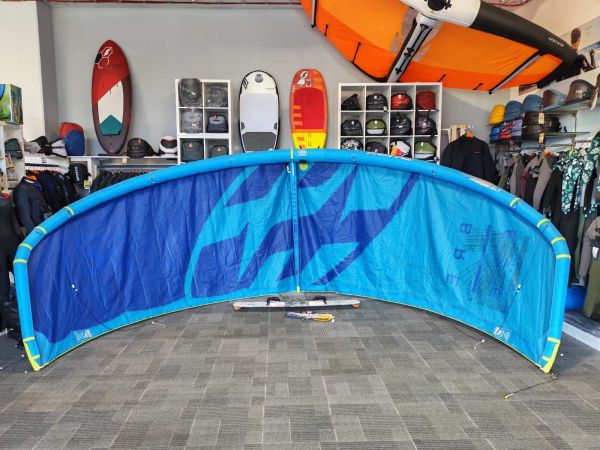 Breeze V2 13m2 + bar + Spleen deszka 160