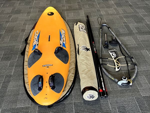 Core 148L + Ezzy wave 5.8m2 komplett ws szett