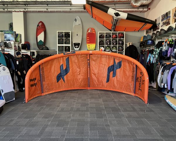 Bandit XV 11m2 + Youri komplett kite szett