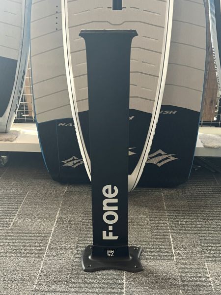 Carbon Mast 2023 HM 75