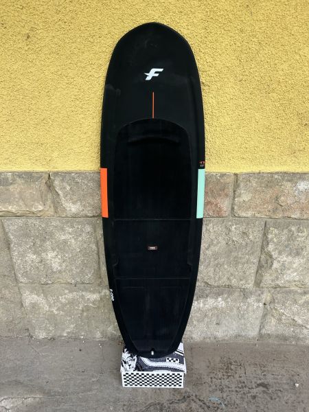 Magnet Carbon v2 4&#039;11.