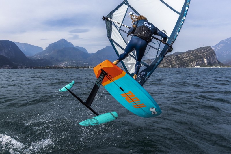 https://www.surfstation.hu/foil/wind-foil/foil-deszka/